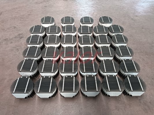 34 pcs of small diameter vane pack demister are ready for package.