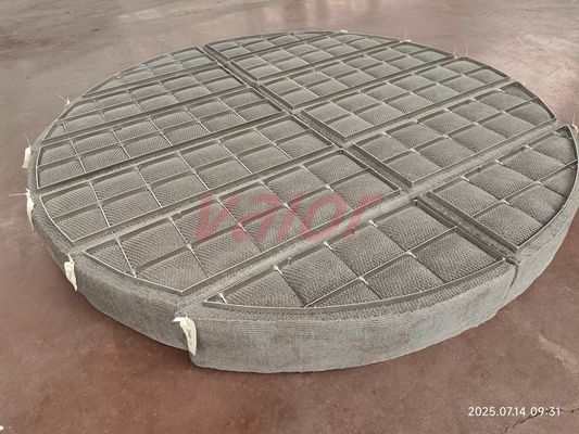 This Φ2500 demister has 250mm thick mesh.